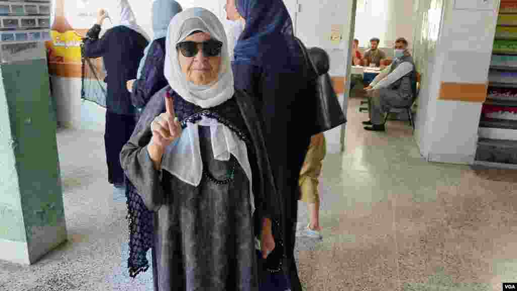 Dîmenên Pêşiyê yên Dengdanê li Helebce