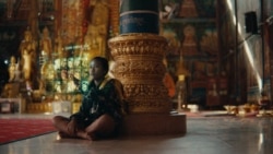 ក្មេងស្រី Srey Leak Chitth ជាតួសម្តែងម្នាក់ក្នុងខ្សែ​ភាពយន្ត «Karmalink»។ (រូបថតដោយ Robert Leitzell)