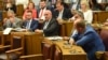 ARHIVA - Crnogorski parlamenet zasjeda o smjeni ministra Vladimira leposavića (Foto: RSE/Savo Prelević)