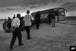 Rossiya, Qozog'istonda ishlab yurgan muhojirlarning ahvoli o'nglanar, lekin...