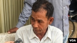 San Ros tells VOA that he usually does not know what the medicines are but hope it will cure his illness, Phnom Penh, Cambodia, May 24, 2014. (Nem Sopheakpanha/VOA Khmer)