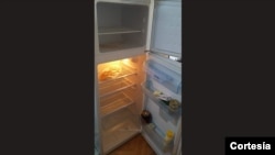 Frigorífico no alojamento do estudante Desidério Nungulo