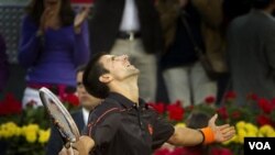 Novak Djokovic, el mejor jugador del mundo de tenis en la actualidad, sigue con su racha ganadora.