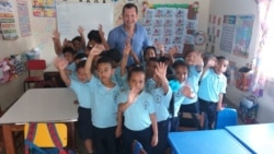 Quiz - English Professor in Panama City Helps Families, Schools