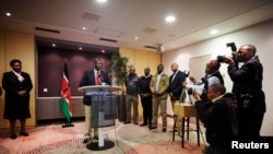 Naibu Rais wa Kenya, William Ruto katika hoteli ya Movenpick,The Hague,Uholanzi, Oct.15, 2013. 