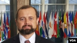 Thomas Perriello