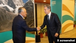 美國國務卿布林肯(Antony Blinken)11月14日在利馬與代表台灣總統賴清德出席亞太經合組織峰會的領袖代表林信義進行會晤。 (圖片來源：布林肯X帳號)