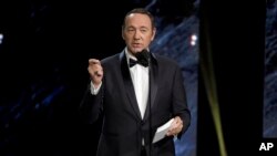 Un fiscal de Massachusetts dice que Spacey comparecerá el 7 de enero del 2019 en la corte.