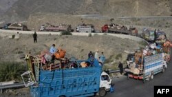 تخمین زده می‌شود که در مرحلۀ نخست اخراج مهاجران افغان از پاکستان بیش از نیم میلیون مهاجر افغان به افغانستان برگشتند یا جبراً اخراج شدند