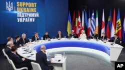 Համաշխարհային առաջնորդները, մեծ մասը Եվրոպայից, մասնակցում են մամլո ասուլիսին «Աջակցենք Ուկրաինային» գագաթնաժողովից հետո, Կիև, Ուկրաինա, 2025 թվականի փետրվարի 24