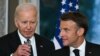 El presidente de EEUU, Joe Biden, brinda con su homólogo francés, Emmanuel Macron, durante una cena de Estado en París, el 8 de junio de 2024.