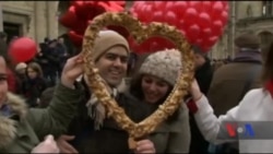 Гормон кохання: дослідники виявили гормон, що впливає на збудження та романтику. Відео