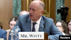 Andrew Witty, izvršni direktor kompanije „United Health Group” tokom pretresa u Senatu, 1. maja 2024. godine. (Foto: Reuters/U.S. Senate/Handout)