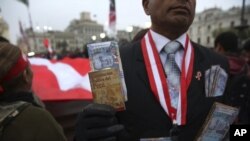 Los peruanos votarán el domingo en un referendo sobre medidas anticorrupción. 