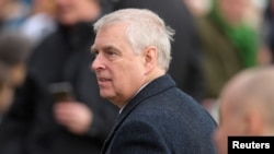 英國安德魯王子的一名中國商業夥伴被控是間諜。安德魯王子曾擔任英國投資特使，2019年辭去職務。 (路透：2023年12月25日)