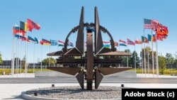 ՆԱՏՕ-ի հուշարձանը Բյուսելում