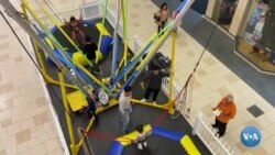 Kolorado: Bolalar uchun o’yingohlar ochgan tojikistonlik tadbirkor