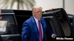 特朗普总统在沙特阿拉伯。