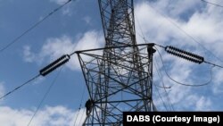 په دې وروستیو کې د کابل په شمال کې د ازبکستان د وارداتي برېښنا پر پایو باندې چاودنې زیاتې شوې دي