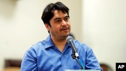 gazetari iranian Ruhollah Zam