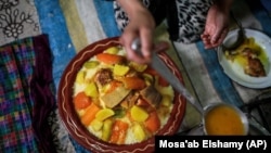 Couscous marocain (AP Photo/Mosa'ab Elshamy)