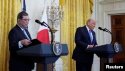 ԱՄՆ նախագահ Դոնալդ Թրամփը` Ճապոնիայի վարչապետ Շիգերու Իշիբայի հետ համատեղ մամուլի ասուլիսին 