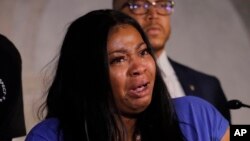 Roksi Vašington, majka šestogodišnje ćerke Džordža Flojda, rekla je da porodica traži pravdu za njegovo ubistvo