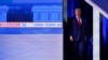 Kandidat presiden dari Partai Republik Donald Trump tiba di acara Fox News Channel yang digelar di Des Moines, Iowa, pada 10 Januari 2024. (Foto: AP/Carolyn Kaster)