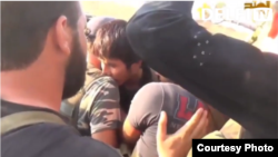 Aksariyati o’zbeklardan iborat deb ko’rilayotgan “Imom al-Buxoriy” guruhi tarqatgan videoda yosh o’zbek yigitining Suriyadagi Fua shahri uchun kechgan jangda o'zini tank ichida portlatgani tasvirlangan.