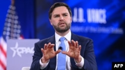 جی‌دی ونس، معاون رئیس‌جمهوری آمریکا، در کنفرانس سالانه سی‌پَک 