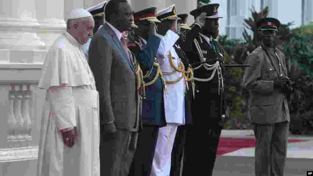 የካቶሊካዊት ቤተክርስትያን ሊቀ ጳጳስ አቡነ ፍራንሲስ ዛሬ ናይሮቢ