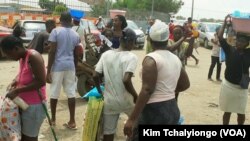 Comércio informal, Luanda, Angola. 