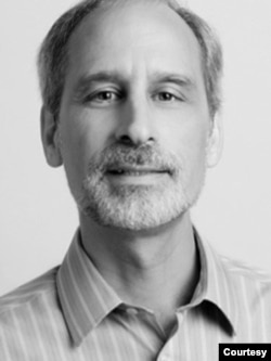 政治风险咨询公司欧亚集团(Eurasia Group)位于美国的全球科技政策主管特廖洛(Paul Triolo)