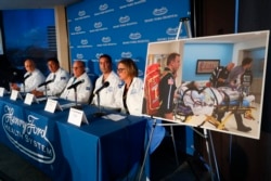 A photo of an unidentified patient whose lungs were damaged beyond repair from vaping is displayed during news conference with medical staff at Henry Ford Hospital in Detroit, Nov. 12, 2019.