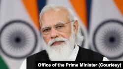 نرندرا مودی، صدر اعظم هند، گفته است که هر اقدام پاکستان نظارت می‌شود. 
