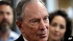 Archivo - El exalcalde de Nueva York Michael Bloomberg considea postularse para nominación presidencial demócrata para 2020.