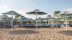 Egyptians Seek New Markets After Devastating Year for Tourism Industry