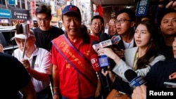 台湾鸿海集团创办人郭台铭2023年10月29日出席一场拉票活动 。（路透社）