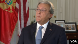 ARHIVA - Odlazeći crnogorski ambasador u Vašingtonu Nebojša Kaluđerović tokom intervjua za Glas Amerike, 4. juna 2018. (Foto: VOA)