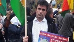 ئەیوب پاکنهاد