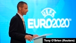 Le président de l'UEFA, Aleksander Ceferin, lors du lancement du futur Euro 2020 à Londres le 21 septembre 2016. 