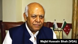 اپوزیشن جماعتوں کے مشترکہ امیدوار میر حاصل بزنجو ہیں۔(فائل فوٹو)