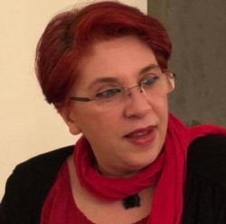 نیلوفر بیضایی