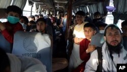 Eronga yo'l olgan afg'onlar. 30-iyun, 2021. 