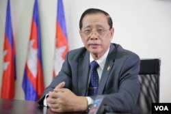 FILE - Sok Eysan, a spokesman and lawmaker of the Cambodian's People Party. (Hean Socheata/ VOA Khmer)