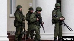 Україна за "кримським часом". ФОТО