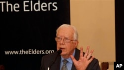 အမေရိကန်သမ္မတဟောင်း Jimmy Carter ၊ ၂၀၁၃ စက်တင်ဘာလ ရန်ကုန်မြို့တွင် ရောက်ရှိစဉ်။