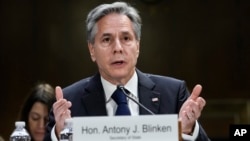 Secretary of State Antony Blinken tells the Senate Appropriations Committee that the United States should immediately send aid to Israel and Ukraine, at the Capitol in Washington, Oct. 31, 2023. 