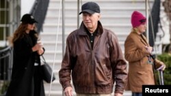 美国总统拜登离开白宫前往戴维营。（2024年1月13日）