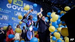 Пріцкер святкує перемогу на виборах губернатора